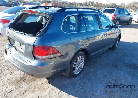 2013 Volkswagen Jetta Sportwagen 2.0L Tdi z USA, uszkodzony, nr VIN 3VWPL7AJ5DM680130